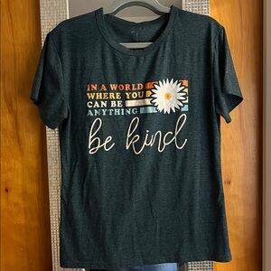 Be Kind Graphic T-Shirt